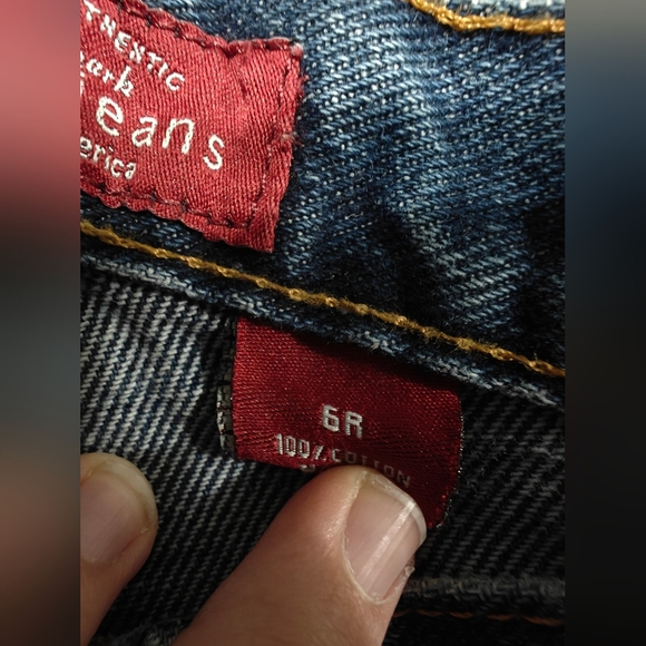 Women's Guaranteed Authentic  Limited Blue Jeans Made In America Size 6R - Picture 4 of 6